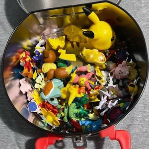 Pokémon figures, really cool for collectors and cool for decorations